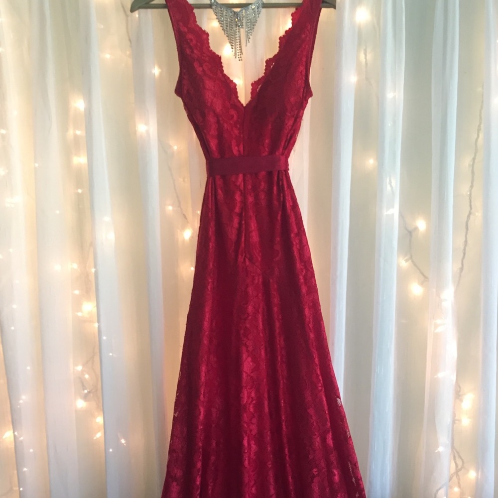 Red mermaid prom dress